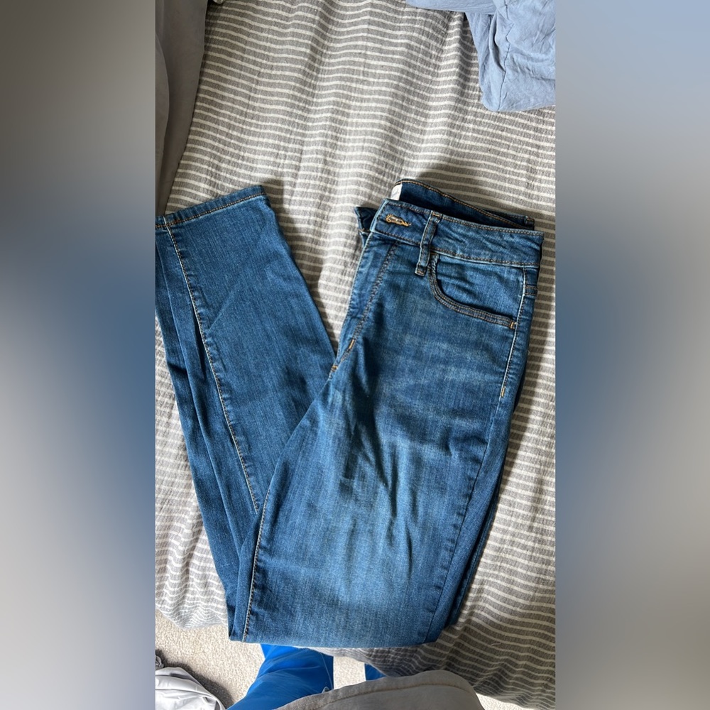 Skinny jeans